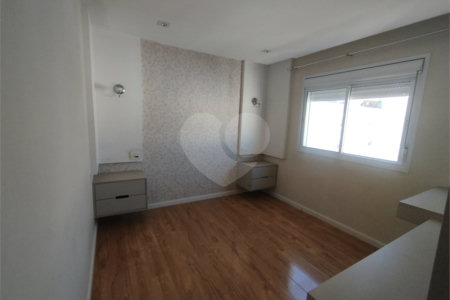 Apartamento à venda com 3 quartos, sendo 1 suíte,  no Centro, São Bernardo do Campo, SP