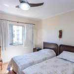 Sobrado à venda com 3 quartos, sendo 1 suíte, em Vila Carolina, São Paulo, SP