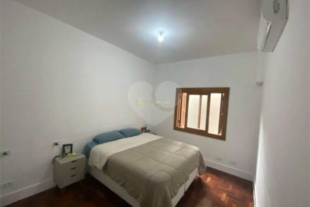 Sobrado à venda com 3 quartos, sendo 1 suíte, em Adalgisa, Osasco, SP