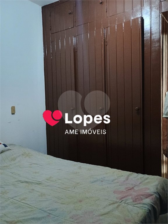 Casa à venda com 7 quartos, sendo 2 suítes, em Campo Grande, Rio de Janeiro, RJ