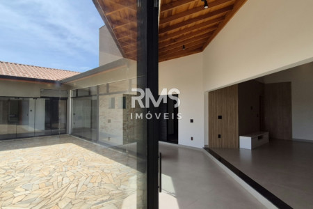 Casa à venda com 3 suítes no condomínio Santo Antonio ii, Itu - SP
