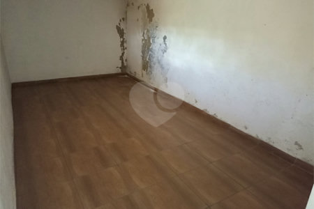 Casa à venda com 4 quartos, sendo 1 suíte, em Vila Belo Horizonte, Itapetininga, SP