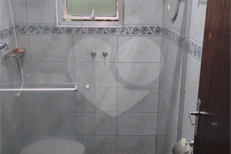 Sobrado à venda com 3 quartos, sendo 1 suíte, em Tremembé, São Paulo, SP