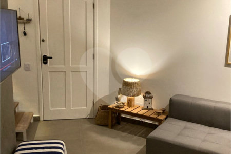 Duplex à venda com 2 quartos, sendo 1 suíte,  em Riviera, Bertioga, SP