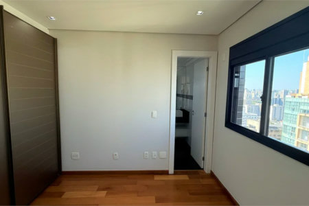 Apartamento à venda com 2 suítes em Cidade Monções, São Paulo, SP