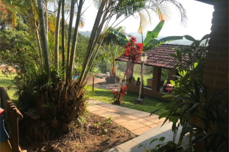 Chácara à venda com 4 quartos, sendo 1 suíte,  em Monterrey, Louveira, SP