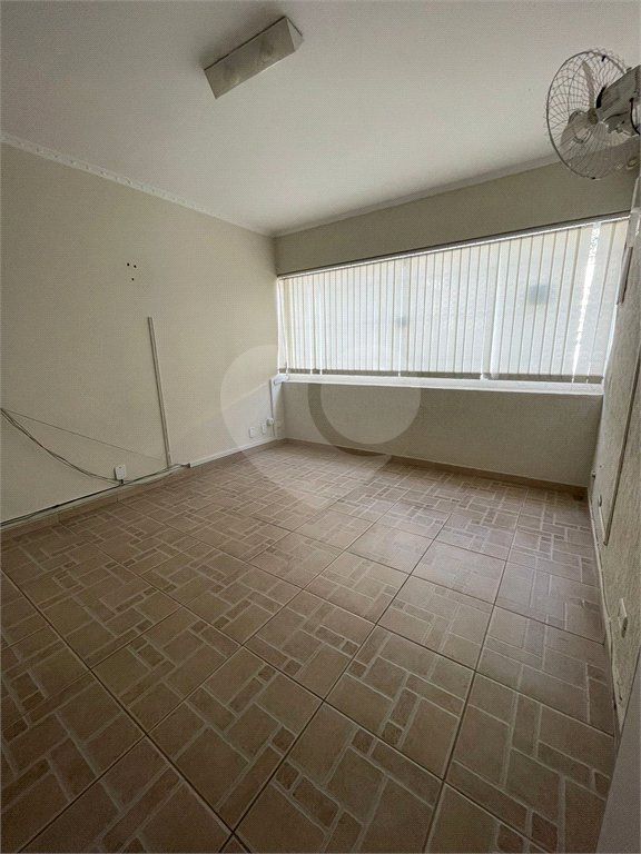 Sobrado à venda com 3 quartos, sendo 1 suíte, em Vila Mazzei, São Paulo, SP