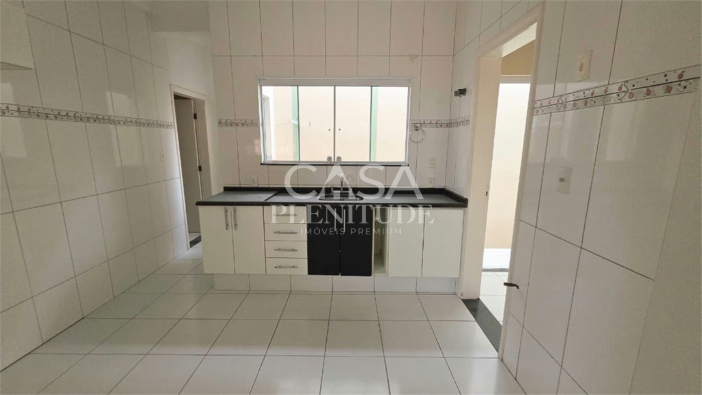 Casa em condomínio para alugar com 3 quartos, sendo 1 suíte, em Parque Residencial Villa dos Inglezes, Sorocaba, SP