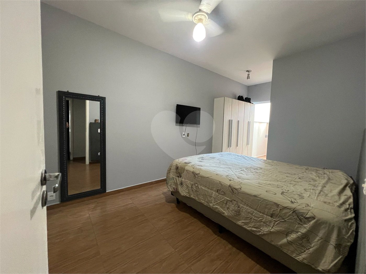 Casa à venda com 3 quartos, sendo 2 suítes,  no condomínio Villa Bella, Sorocaba - SP