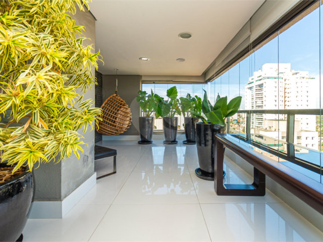 Apartamento à venda com 4 quartos, sendo 3 suítes,  em Campo Belo, São Paulo, SP
