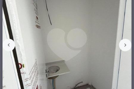 Apartamento à venda com 1 quarto em Ferreira, São Paulo, SP