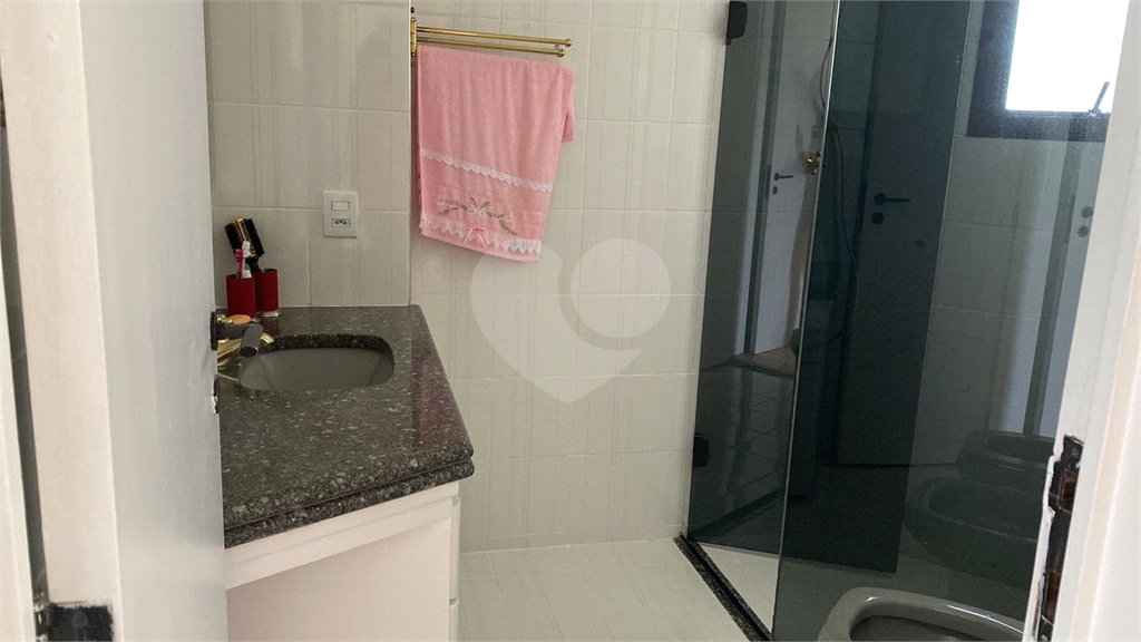Apartamento à venda com 3 suítes em Vila Suzana, São Paulo, SP