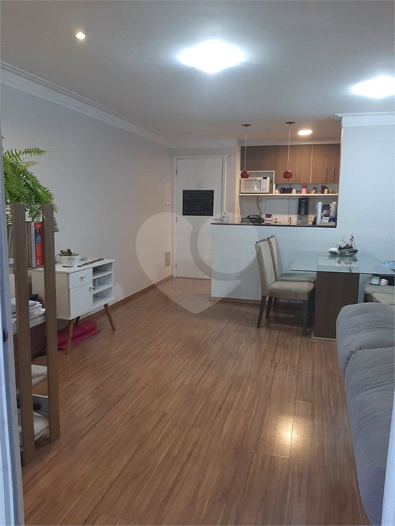 Apartamento à venda com 2 quartos, sendo 1 suíte, em Jardim Parque Morumbi, São Paulo, SP