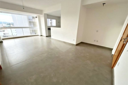 Apartamento à venda com 2 quartos, sendo 1 suíte, em Jardim Maristela, Atibaia, SP