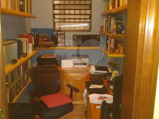 Casa à venda com 3 quartos, sendo 2 suítes, em Alpes da Cantareira, Mairiporã, SP