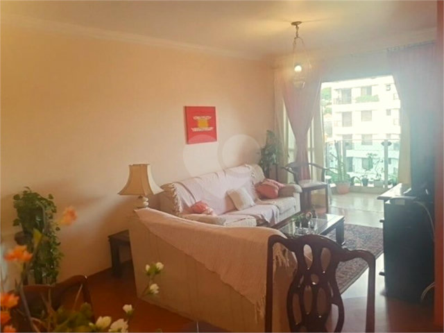 Apartamento à venda com 3 quartos, sendo 1 suíte,  em Lapa, São Paulo, SP
