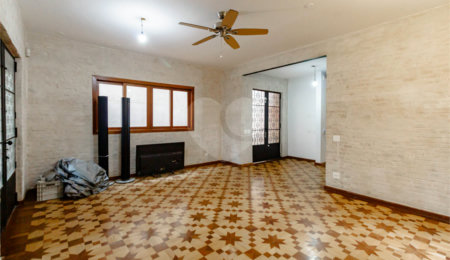 Casa à venda com 3 quartos, sendo 2 suítes, em Jardim América, São Paulo, SP