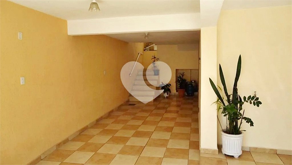 Sobrado à venda com 3 quartos, sendo 1 suíte, em Parada Inglesa, São Paulo, SP