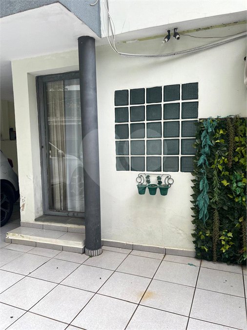 Casa à venda com 2 quartos, sendo 1 suíte, em Jardim das Acácias, São Paulo, SP