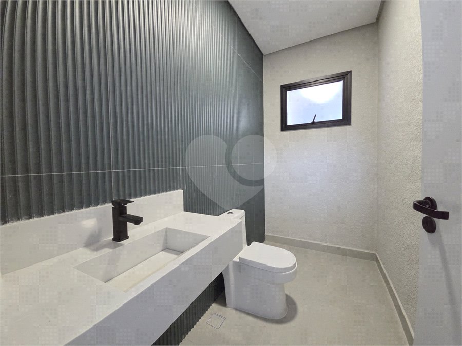 Casa à venda com 3 suítes no condomínio Helena Maria, Sorocaba - SP