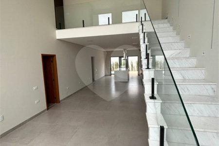 Sobrado à venda com 4 suítes em Residencial Central Parque, Salto, SP