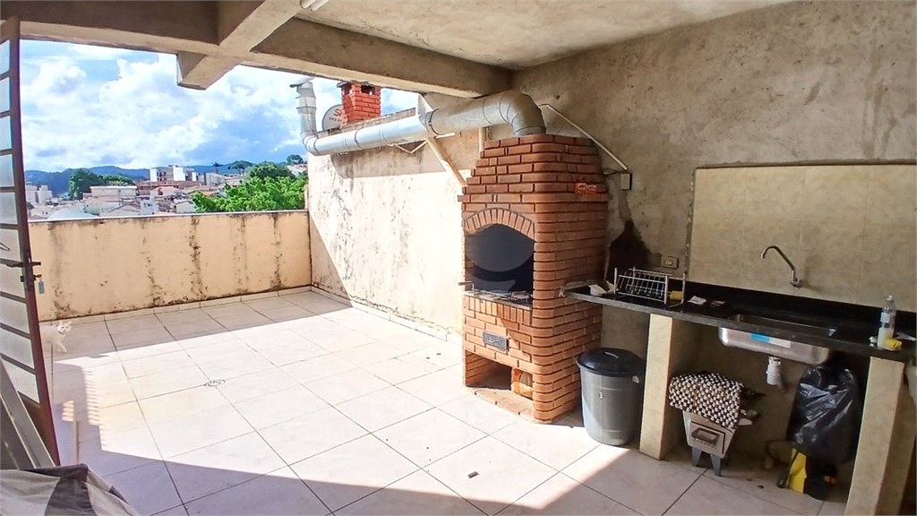 Sobrado à venda com 3 quartos, sendo 1 suíte, em Vila Nova Mazzei, São Paulo, SP