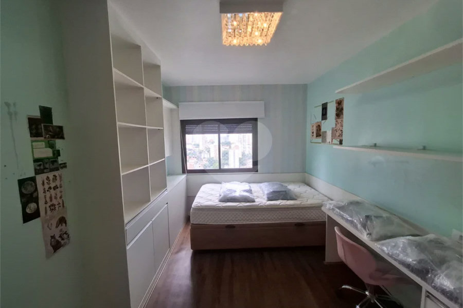 Apartamento à venda com 3 quartos, sendo 1 suíte, em Santana, São Paulo, SP