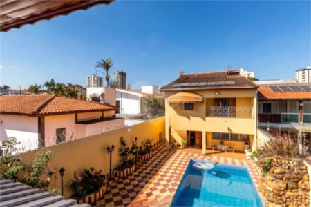 Sobrado à venda com 5 quartos, sendo 4 suítes, em Vila Galvão, Guarulhos, SP