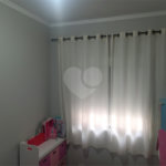 Sobrado à venda com 3 quartos, sendo 1 suíte,  em Tremembé, São Paulo, SP