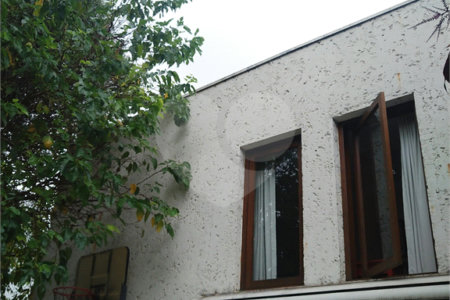 Casa à venda com 4 quartos, sendo 3 suítes, em Vila Tramontano, São Paulo, SP