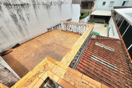 Casa com 3 dormitórios à venda, 198 m² por R$ 1.099.000,00 - Marapé - Santos/SP