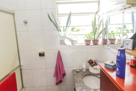 Sobrado à venda com 3 quartos, sendo 1 suíte,  em Jardim Bonfiglioli, São Paulo, SP