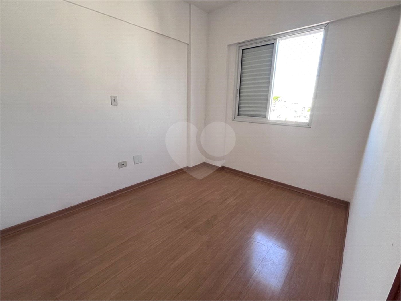 Apartamento à venda com 2 quartos, sendo 1 suíte,  em Vila Gustavo, São Paulo, SP