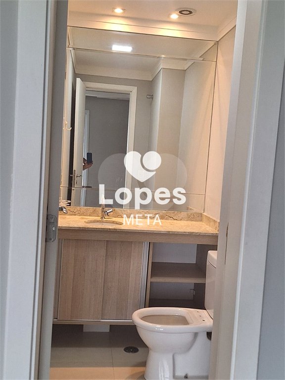 Apartamento à venda com 3 quartos, sendo 1 suíte, em Vila Industrial, São José dos Campos, SP