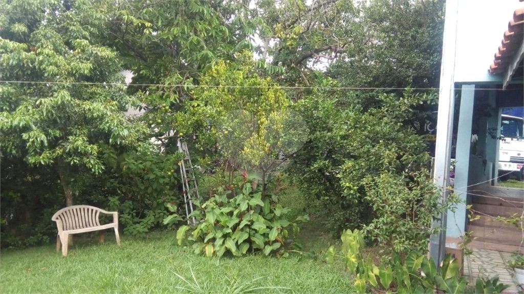 Casa à venda com 2 quartos, sendo 1 suíte, no condomínio Vinhas da Vista Alegre - Lado Sede, Vinhedo - SP