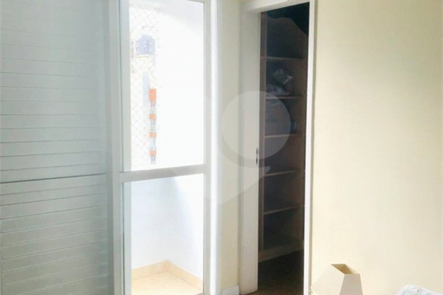 Apartamento à venda ou para alugar com 3 quartos, sendo 2 suítes, em Morumbi, São Paulo, SP