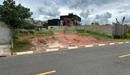 Terreno à venda no condomínio Altos da Floresta, Bom Jesus dos Perdões - SP