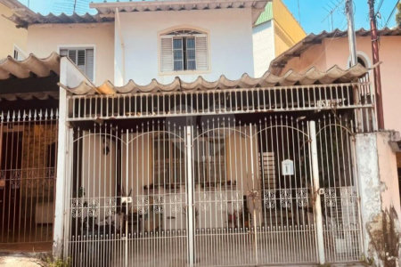 Casa à venda com 4 quartos, sendo 1 suíte, em Vila da Saúde, São Paulo, SP