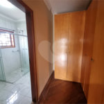 Sobrado à venda ou para alugar com 5 quartos, sendo 4 suítes,  em City América, São Paulo, SP