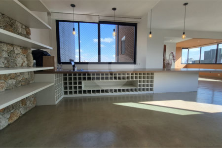 Apartamento à venda ou para alugar com 3 quartos, sendo 2 suítes, em Vila Romana, São Paulo, SP