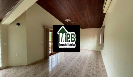 Sobrado à venda com 3 quartos, sendo 1 suíte,  em Jardim Refúgio, Sorocaba, SP