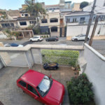 SOBRADO COM 4 QUARTOS, 1 SUÍTE, QUINTAL, CHURRASQUEIRA E VAGAS PARA 5 CARROS NO TREMEMBÉ