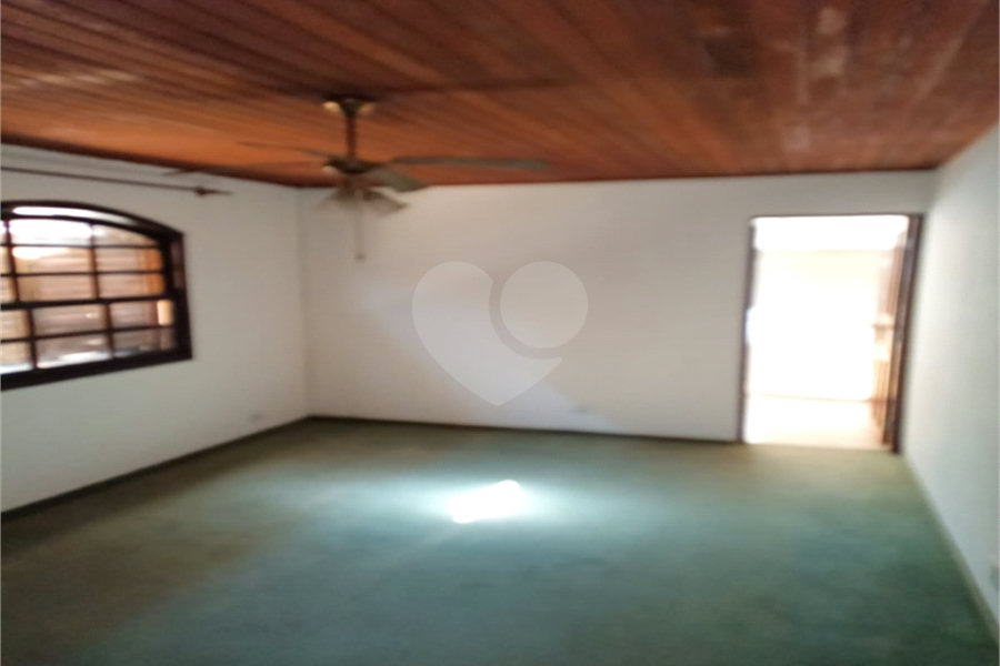 Sobrado à venda com 4 quartos, sendo 1 suíte, em Vila Nova Mazzei, São Paulo, SP