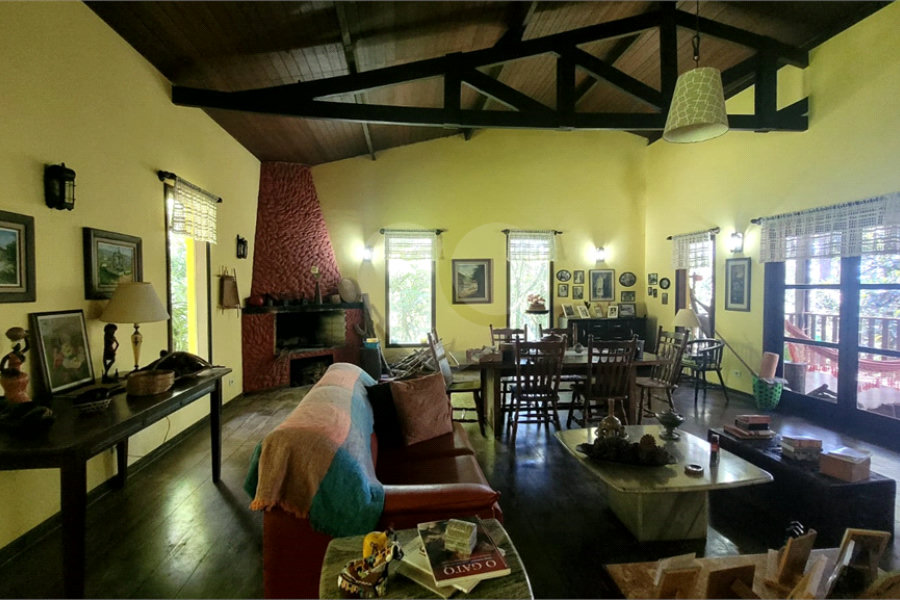 Casa à venda com 3 quartos, sendo 1 suíte, em Serra da Cantareira, Mairiporã, SP