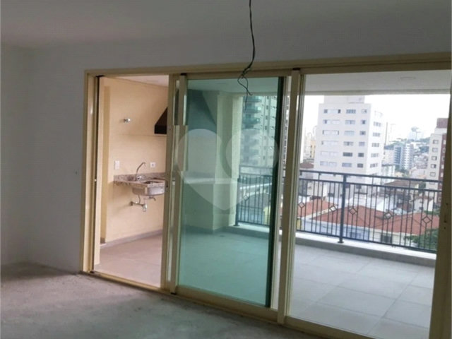 Apartamento à venda com 3 quartos, sendo 1 suíte,  em Santana, São Paulo, SP
