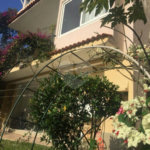 Casa à venda com 5 quartos, sendo 4 suítes, no condomínio Jardim Vitória Régia, São Paulo - SP