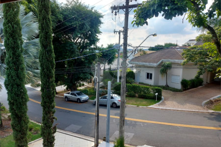 Sobrado à venda com 5 suítes no Centro, Vinhedo, SP