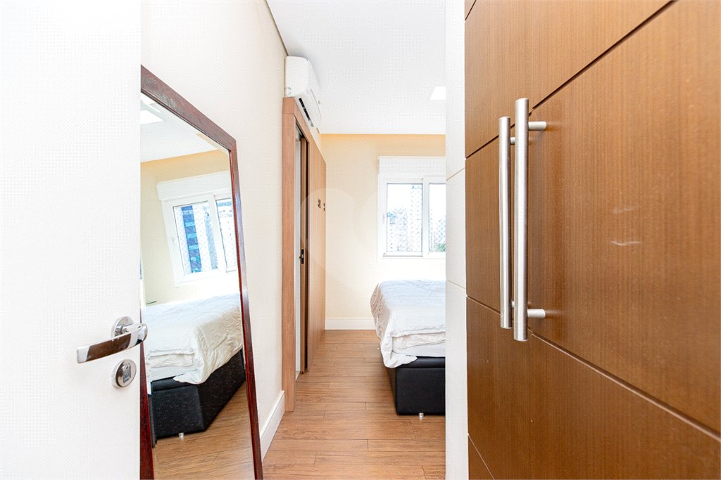 Apartamento à venda com 3 quartos, sendo 1 suíte,  em Brooklin Paulista, São Paulo, SP