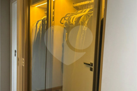 Apartamento à venda com 3 suítes em Vila Mogilar, Mogi das Cruzes, SP