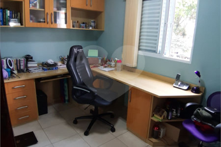 Sobrado à venda com 3 quartos em Parque Casa de Pedra, São Paulo, SP